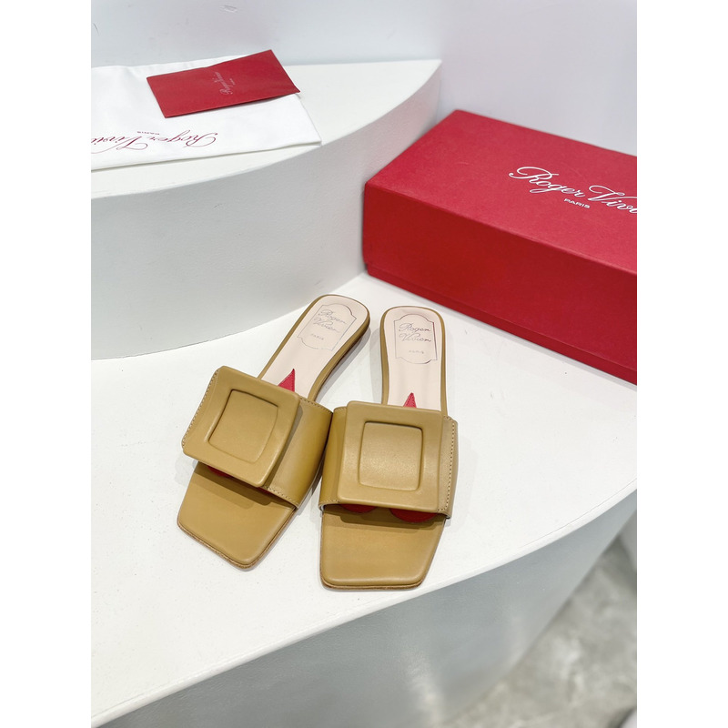 roger u1u1er covered buckle leather mules dark beige