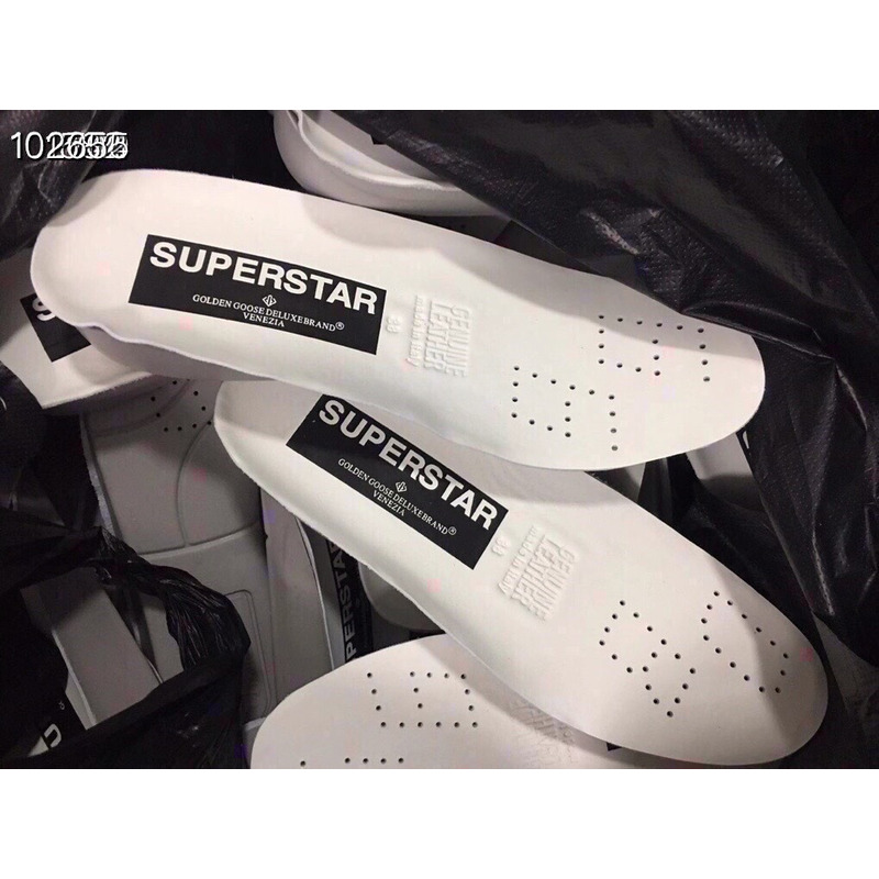 golden goose men’s S*per-star sneakers with golden star and leopard print heel tab