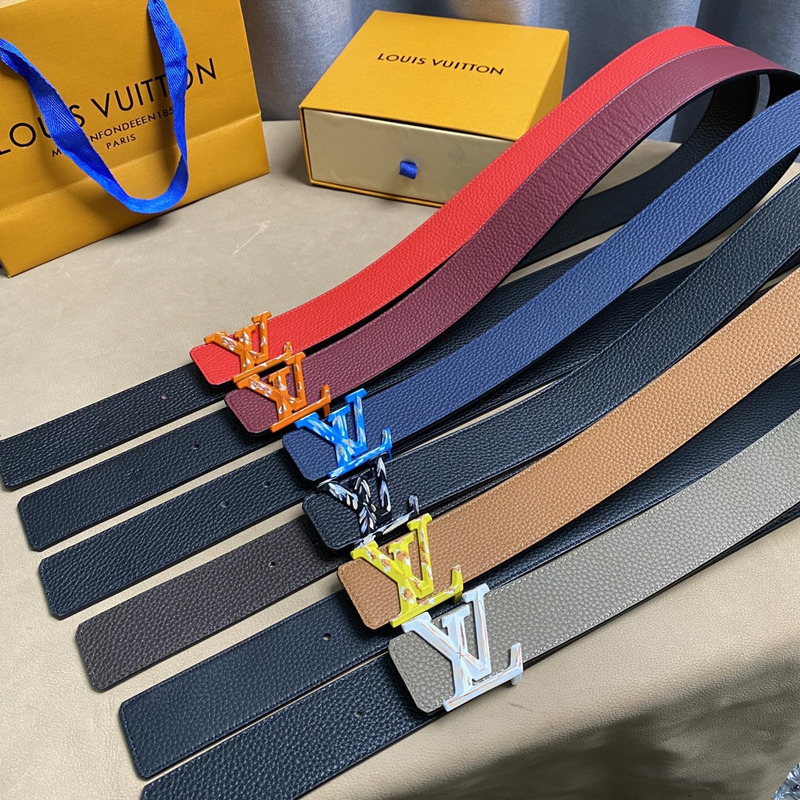 l**is V*t*n leather belt blue