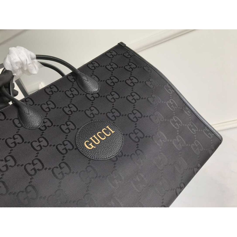 G*u*i off the grid series tote bag gg econyl black