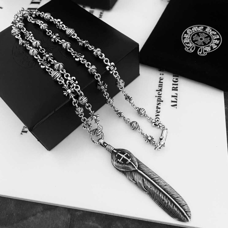 Ch*0me He**ts sterling silver necklace