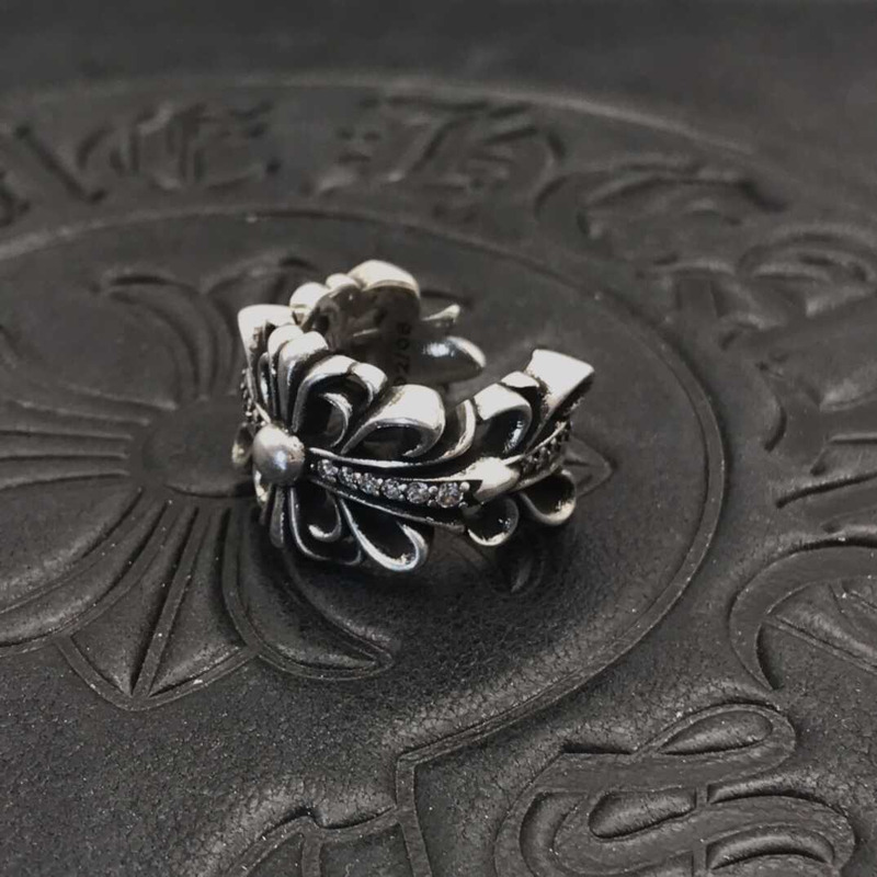 Ch*0me heart classic oval sterling silver ring