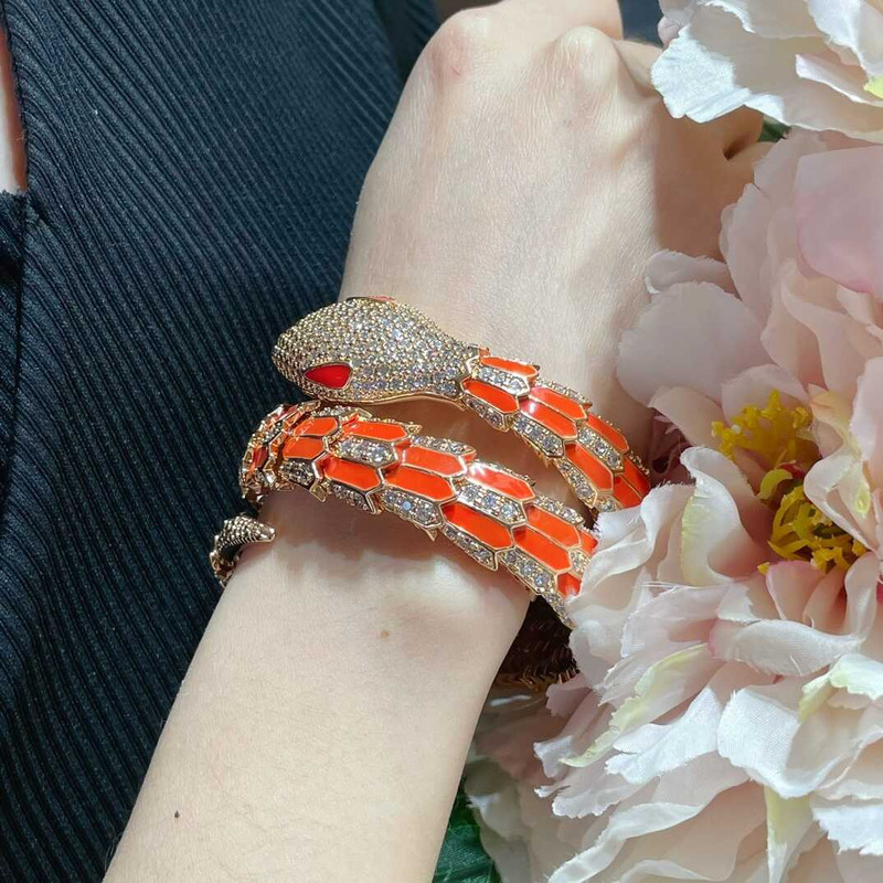 b*l*ai Di*m*nd serpenti snake bracelet
