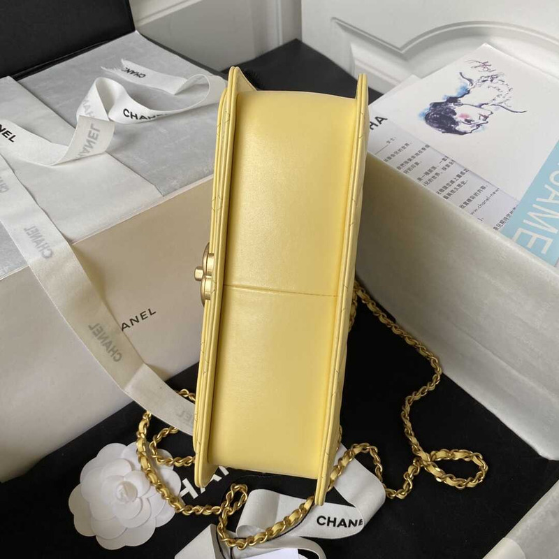 Ch*el classic flap bag in yellow