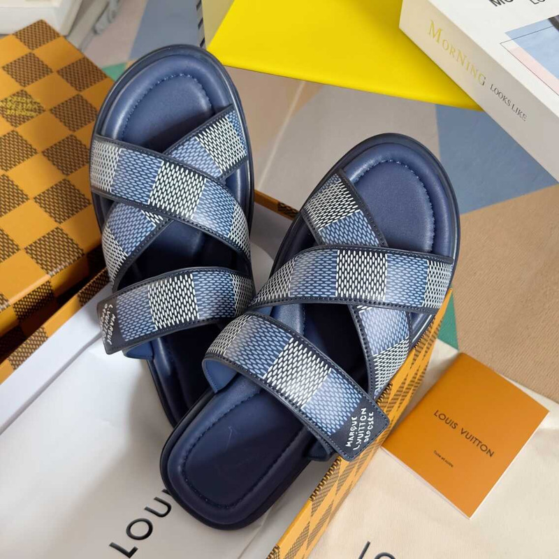 l**is V*t*n venice mule navy blue