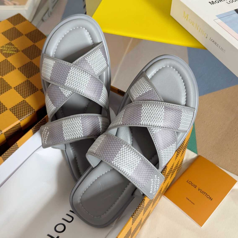 l**is V*t*n venice mule in grey