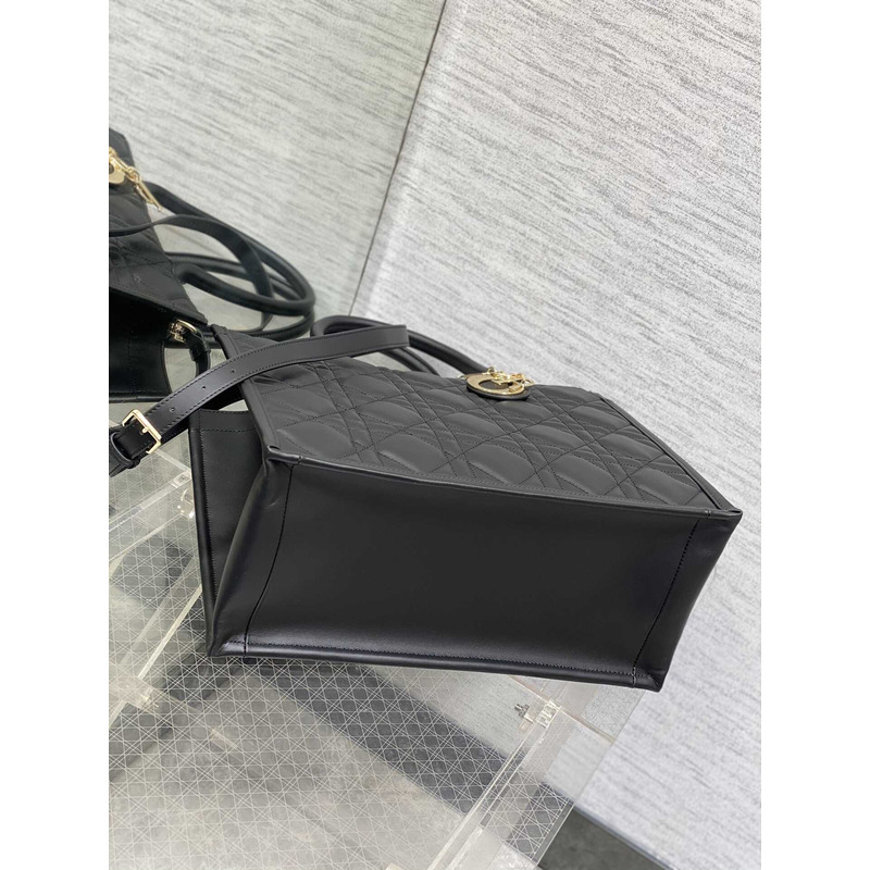D*or medium D*or book tote macrocannage calfskin black