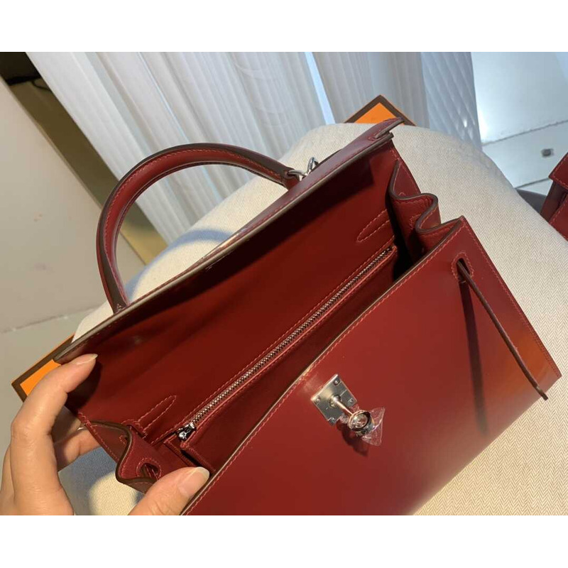 H**mes kelly 28 rouge h sellier sombrero gold hardware red