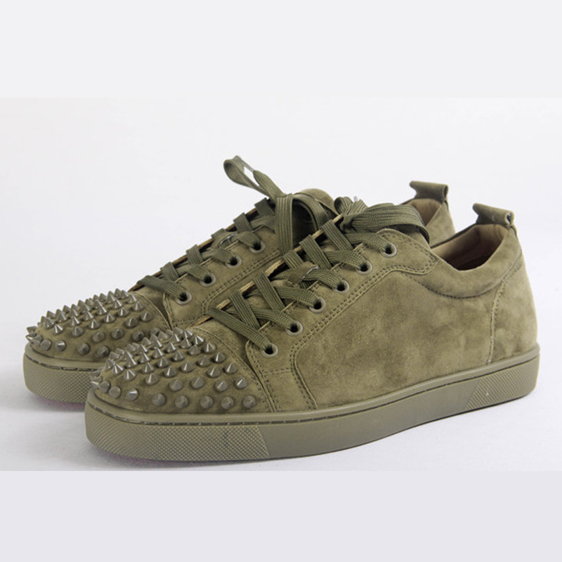 ch**an louboutin S*per perfect l**is junior men flat low top leather spike sneaker